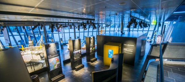 Oljemuseets utstillinger prolog og økonomiutstilling foto Fredrik Ringe